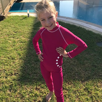 Magenta/ white long-sleeved all-in-one swimsuit