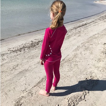 Magenta/ white long-sleeved rash top