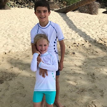 White/ turquoise long-sleeved rash top (zipped)