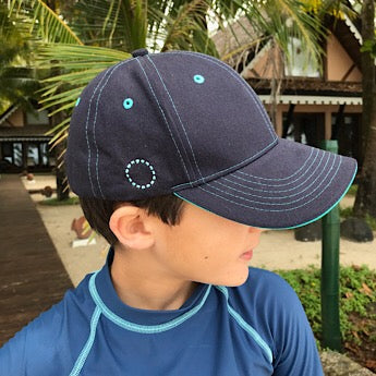 Blue/ turquoise baseball cap