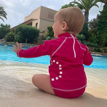 Magenta/ white long-sleeved rash top (zipped)