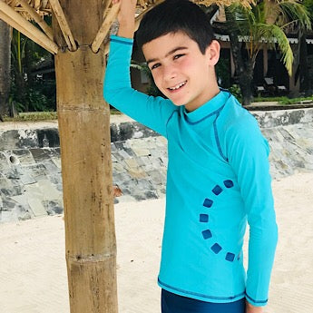 Turquoise/ blue long-sleeved rash top (zipped)
