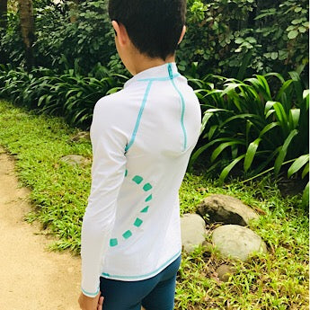 White/ turquoise long-sleeved rash top (zipped)