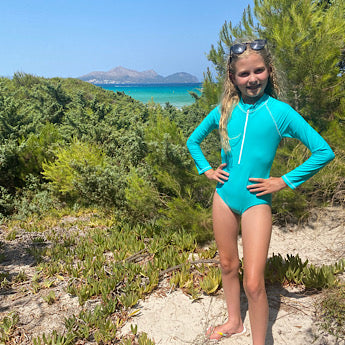 Turquoise long-sleeved swimming costume