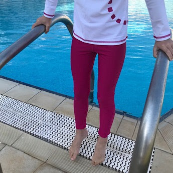 Magenta swim leggings
